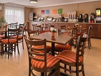Hotel Comfort Inn Brampton